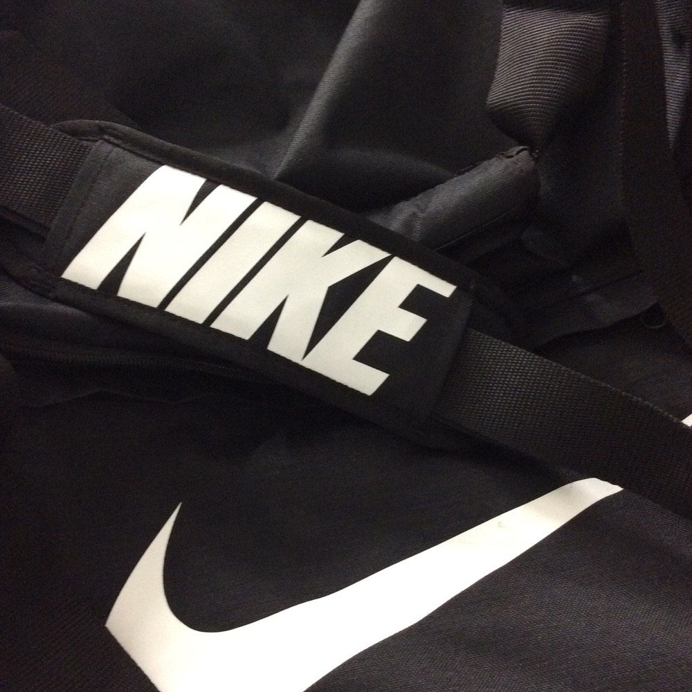 Nike Brasilia Large Duffel Bag - Picture 15 of 16
